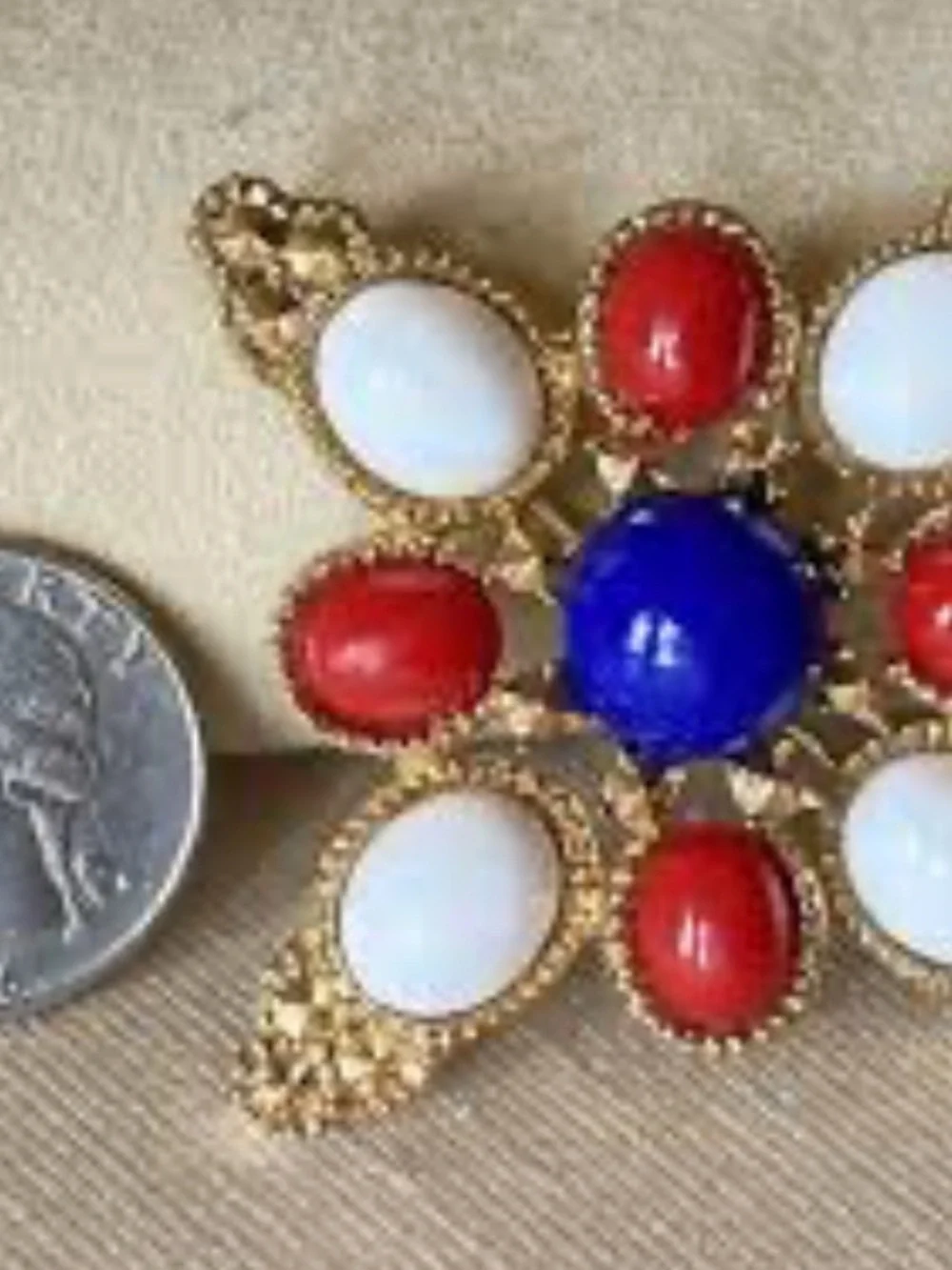 VTG SIGNED SARAH COVENTRY MALTESE CROSS CABOCHON RED BLUE WHITE  BROOCH PIN